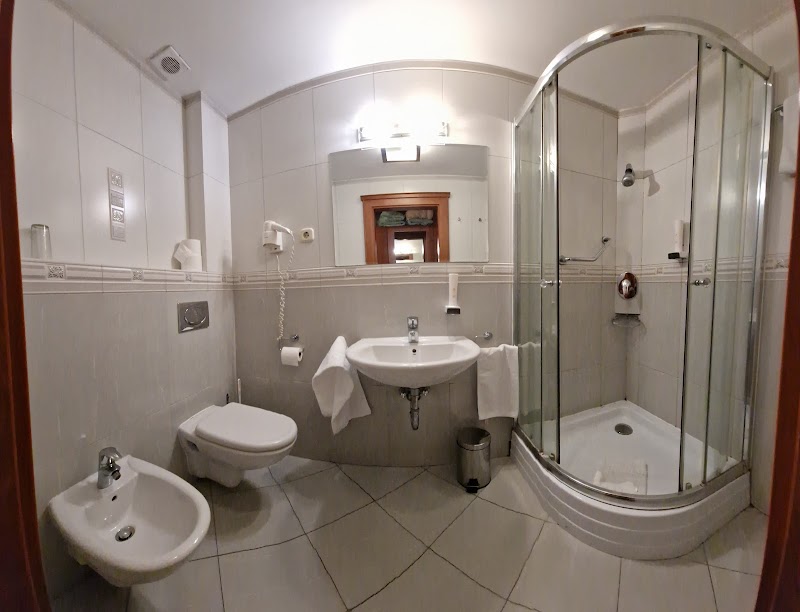 Gottwald Hotel - Tata - Hungary - booked ai