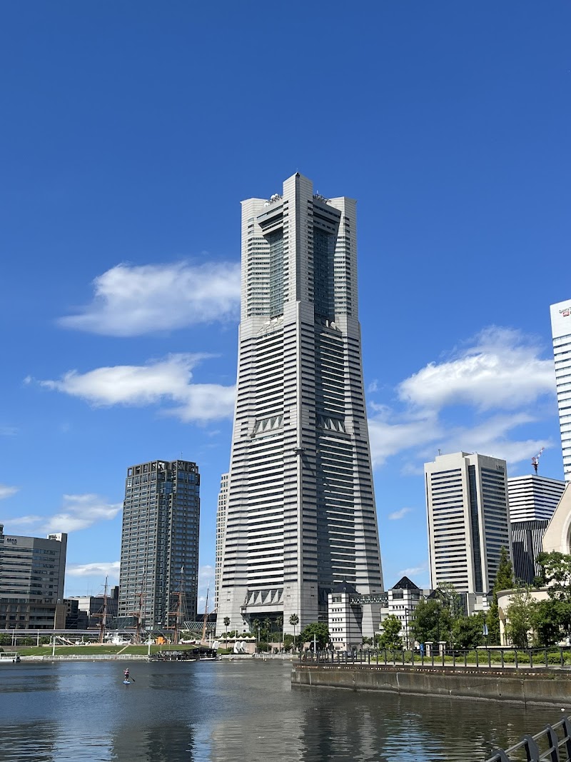 Yokohama Landmark Tower - Yokohama - Japan - booked ai