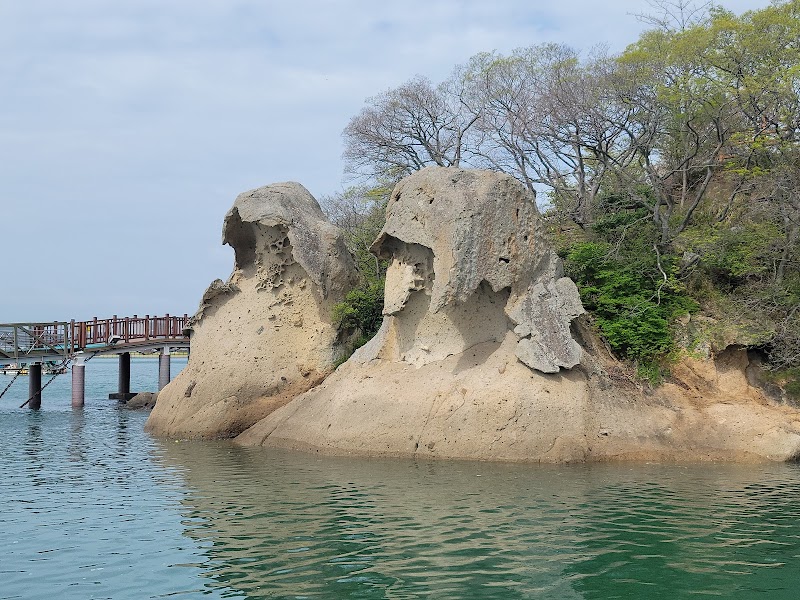 Discover the Mystique of Mokpo Gatbawi - Mokpo-si - South Korea - booked ai