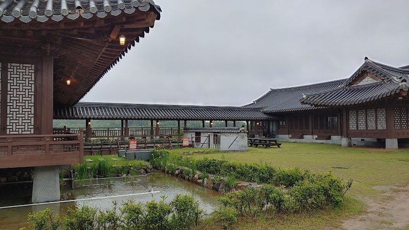 Hanok Hotel Yeongsanjae - Yeongam - South Korea - booked ai