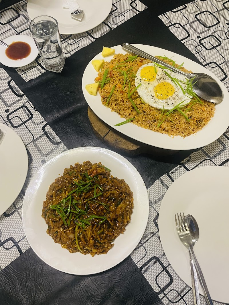 LILY Restaurant Rathnapura - Ratnapura - Sri Lanka - booked ai