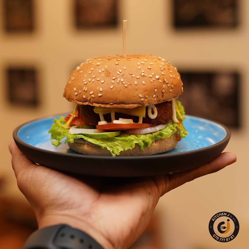 Kitchen J by Janu - Ratnapura - Sri Lanka - booked ai