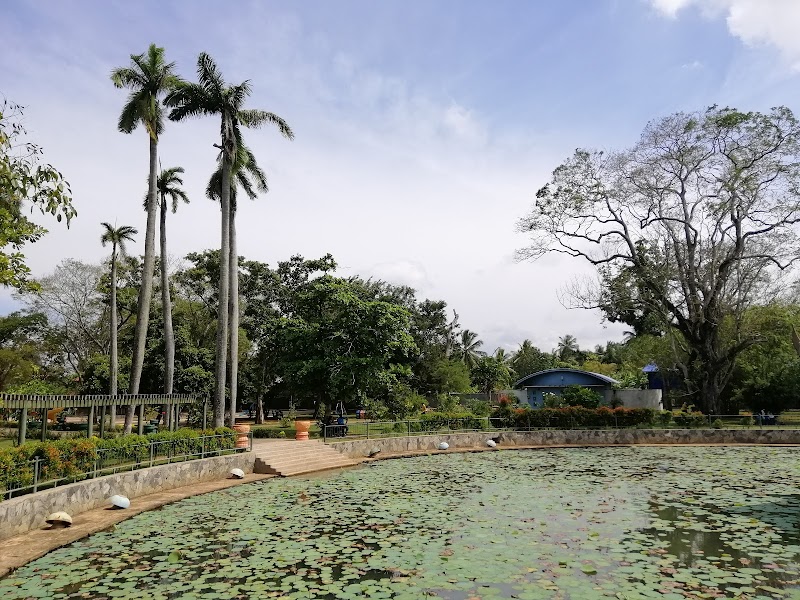 Rukmani Devi Park - Negombo - Sri Lanka - booked ai
