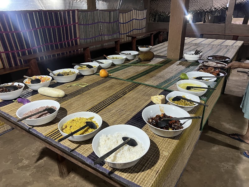 Priyamali Gedara ප්රියමාලි ගෙදර - Polonnaruwa - Sri Lanka - booked ai