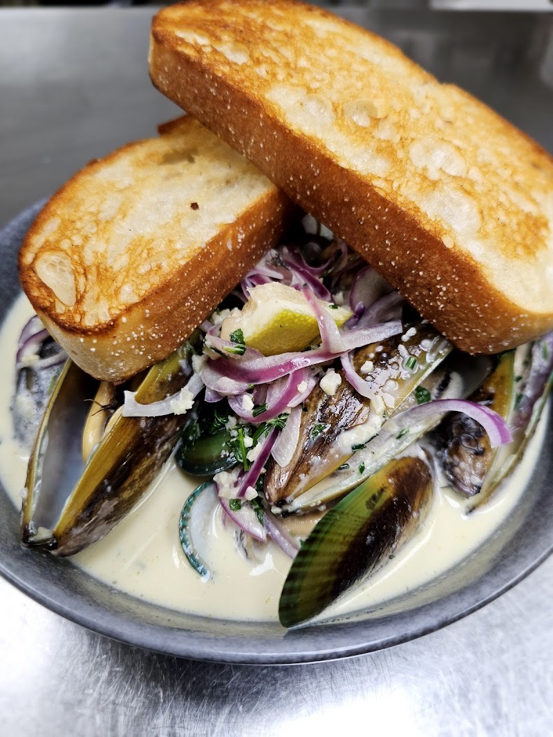 Ourr Place - Stratford - New Zealand - booked ai