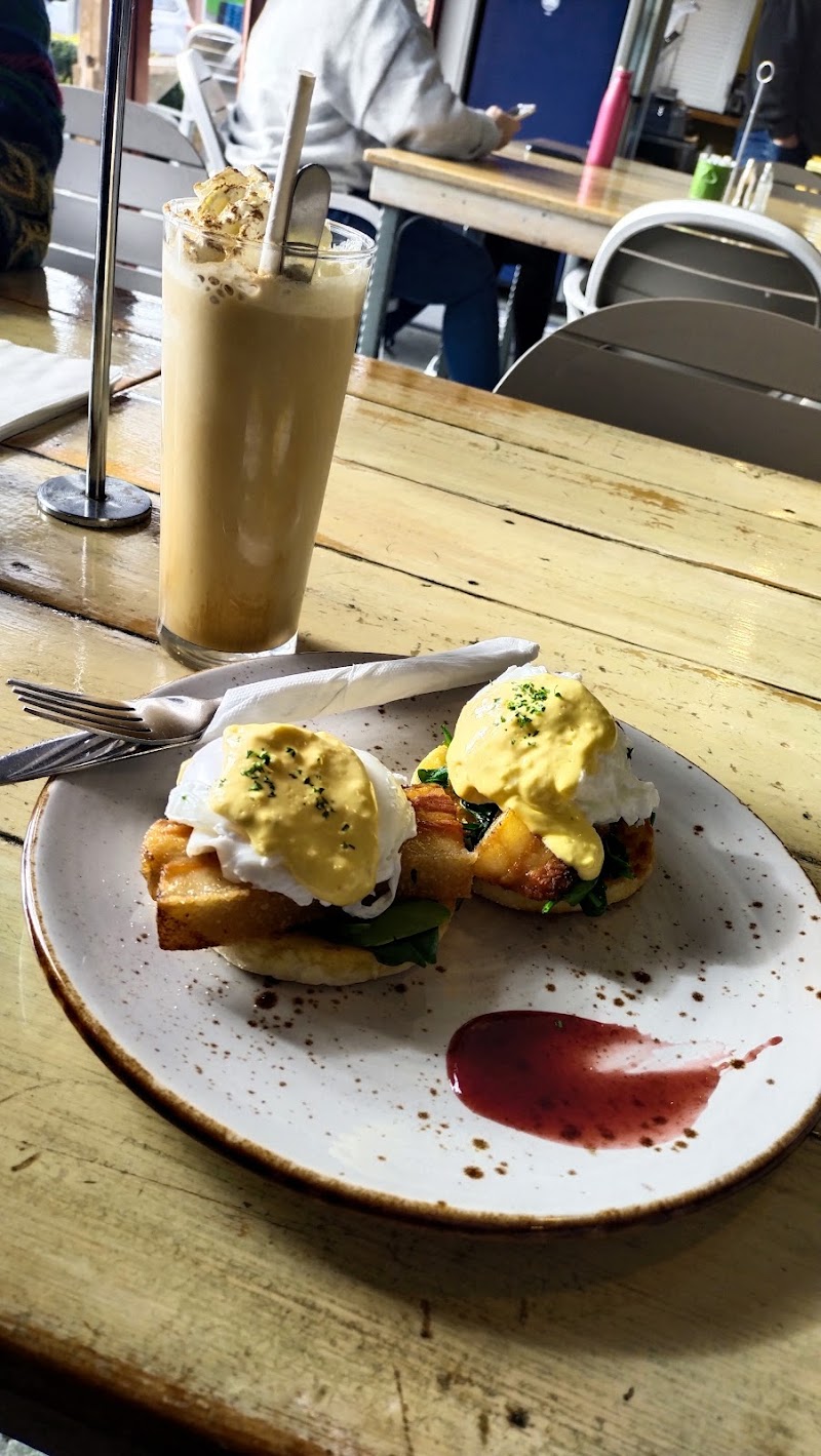 Le Cafe Telephonique - Taihape - New Zealand - booked ai