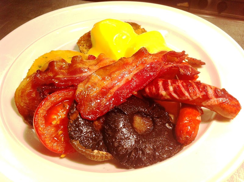 Orca Eatery & Bar - Raglan - New Zealand - booked ai