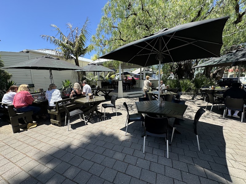 Pepper Tree Restaurant and Bar - Coromandel - New Zealand - booked ai