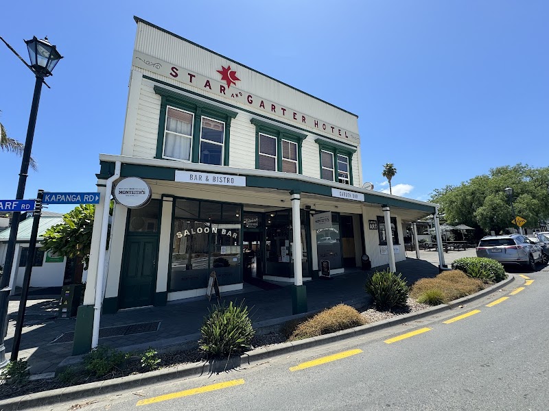 Star and Garter Hotel - Coromandel - New Zealand - booked ai