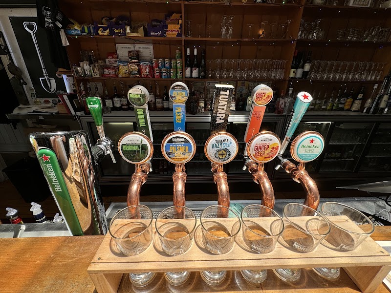 Star and Garter Hotel - Coromandel - New Zealand - booked ai