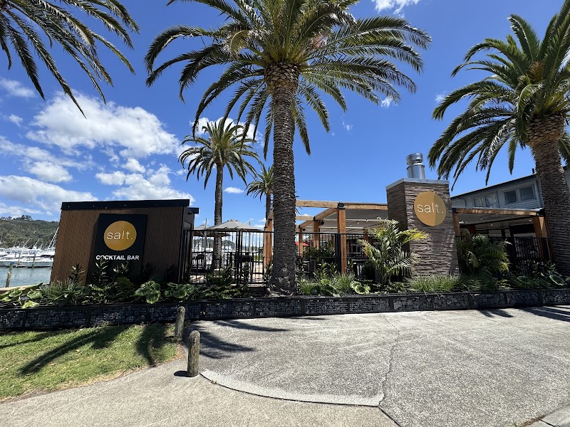 Salt Restaurant & Cocktail Bar - Whitianga - New Zealand - booked ai