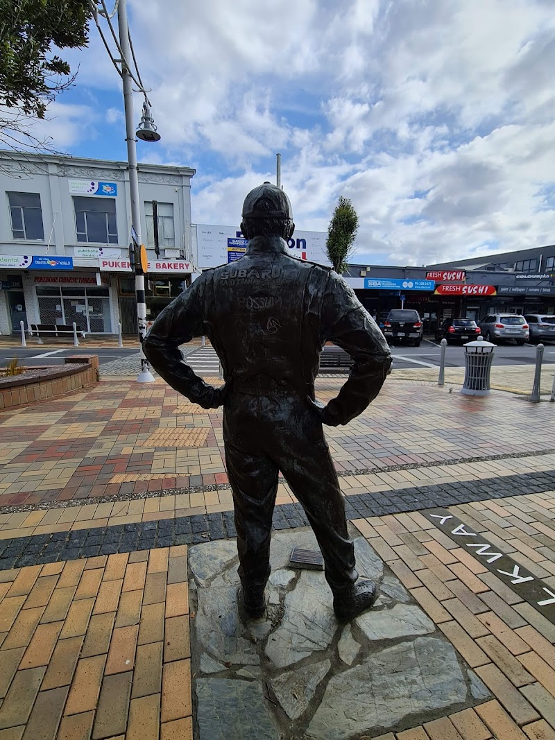 Possum Bourne Memorial Statue - Pukekohe - New Zealand - booked ai