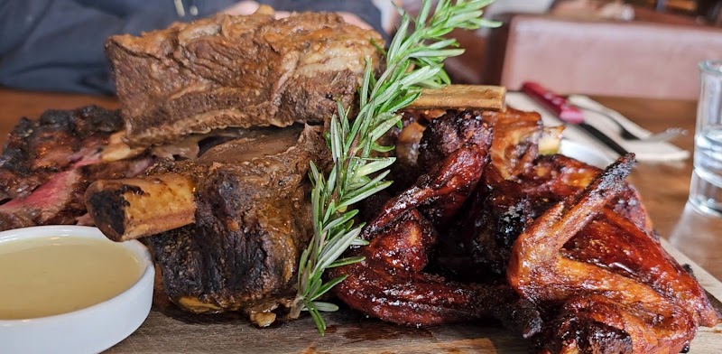 Little Savanna - Palmerston North - New Zealand - booked ai