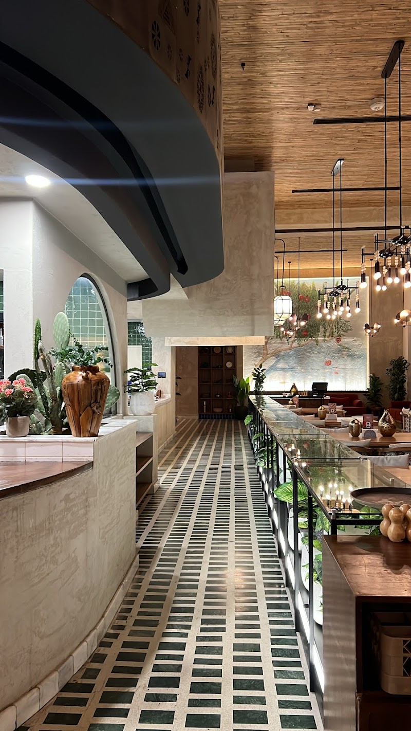 AlSinara Restaurant - Abha - Saudi Arabia - booked ai