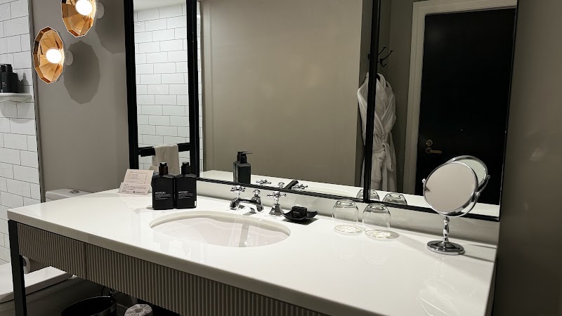 Mayfair Hotel - Adelaide - Australia - booked ai