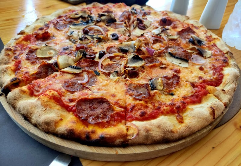 Avli Pizzeria and Restaurant - Skala - Greece - booked ai