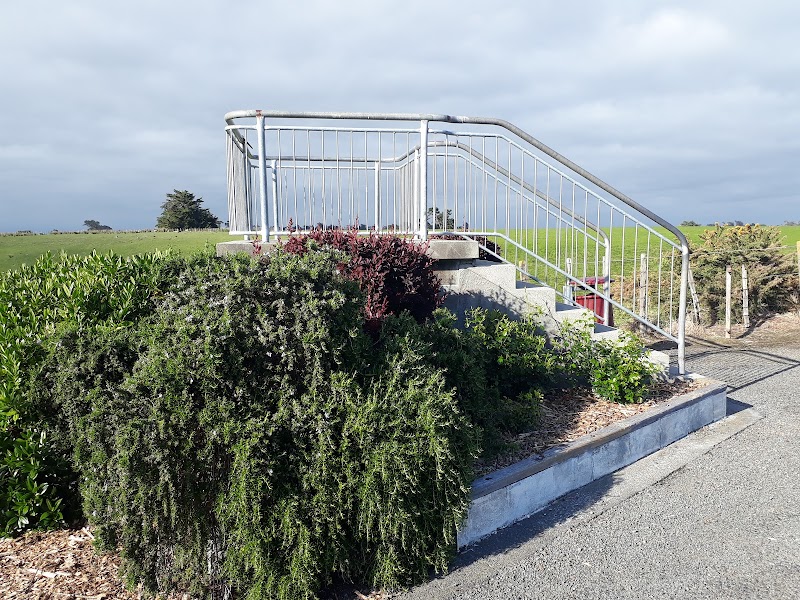 Highfield Hill Lookout - Feilding - New Zealand - booked ai
