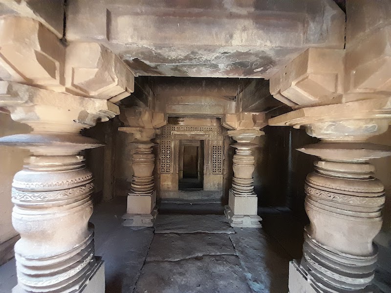 Tour the Archaeological Museum, Aihole - Aihole - India - booked ai