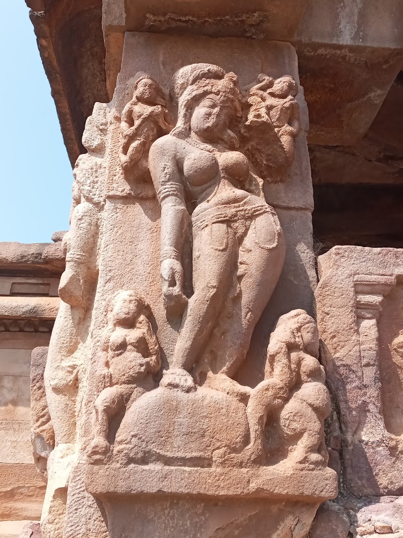 Tour the Archaeological Museum, Aihole - Aihole - India - booked ai