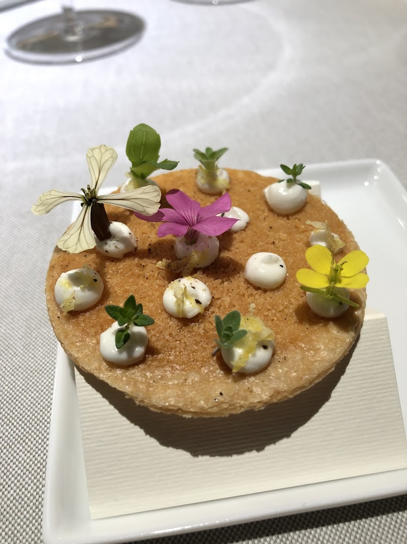 Piazza Duomo - Alba - Italy - booked ai