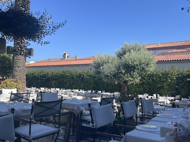FerahFeza Alaçatı - Çeşme - Türkiye - booked ai
