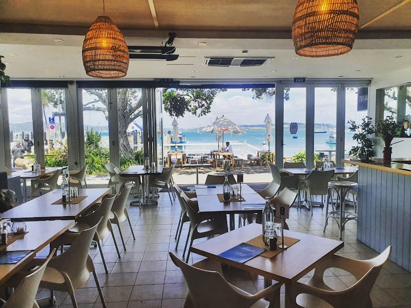 Seaside - Russell - New Zealand - booked ai