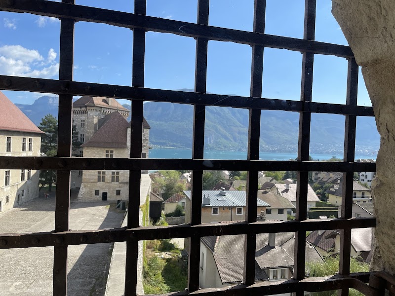 Visit Château d'Annecy - Annecy - France - booked ai