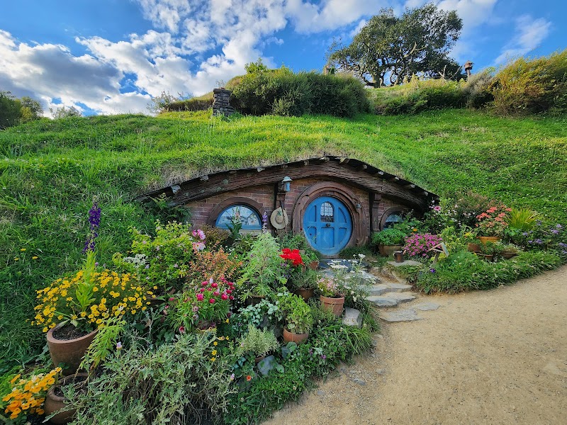 Discover Hobbiton: A Magical Journey Through the Movie Set - Matamata - New Zealand - booked ai