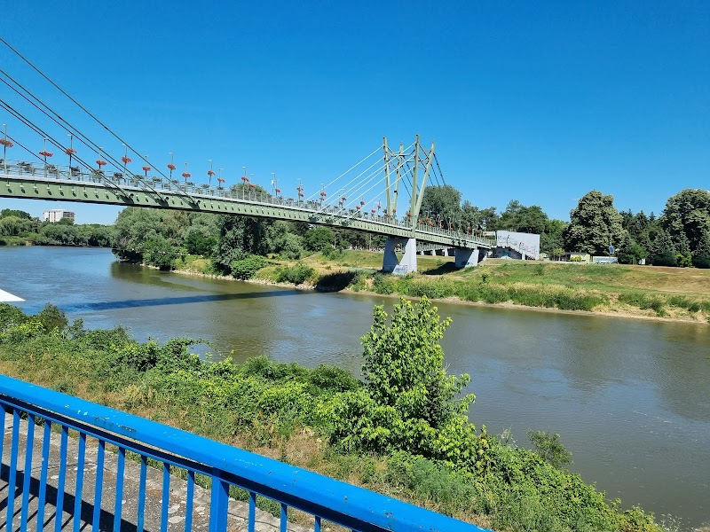 Stroll through Neptun Public Baths and Park - Arad - Romania - booked ai