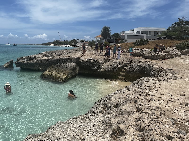 Snorkeling at the Antilla Shipwreck - Noord - Aruba - booked ai