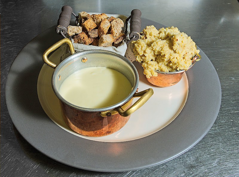 Osteria da Nando - Aosta - Italy - booked ai