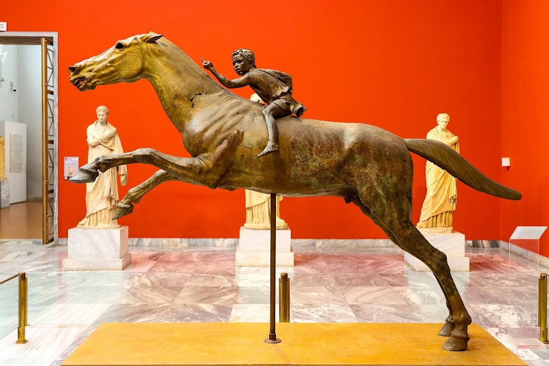 Explore the National Archaeological Museum - Athina - Greece - booked ai