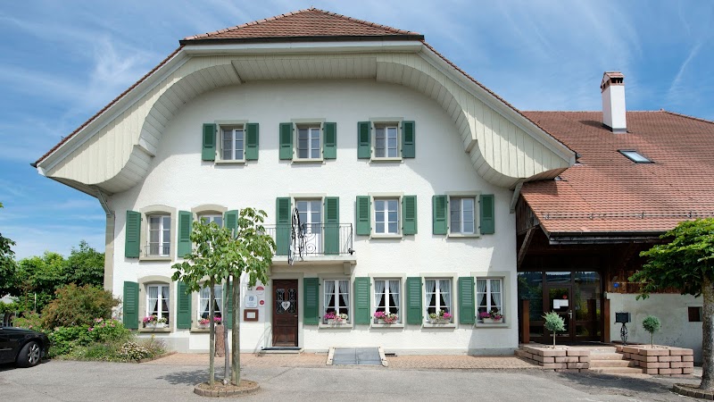 Auberge de La Croix Blanche - Villarepos - Switzerland - booked ai