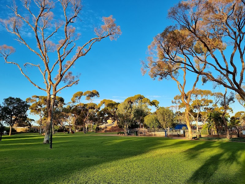 Hammond Park: A Hidden Gem for Outdoor Enthusiasts - Kalgoorlie - Australia - booked ai