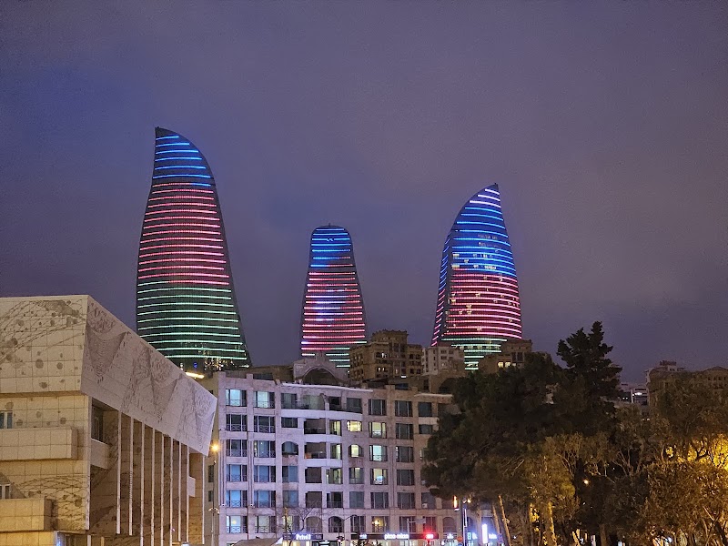 Stroll along the Baku Boulevard (Caspian Sea Promenade) - Bakı - Azerbaijan - booked ai