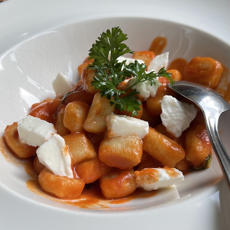 Scalini Italian Restaurant - Baku - Azerbaijan - booked ai