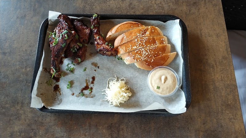 Tiffany Favorite Food - Banská Bystrica - Slovakia - booked ai