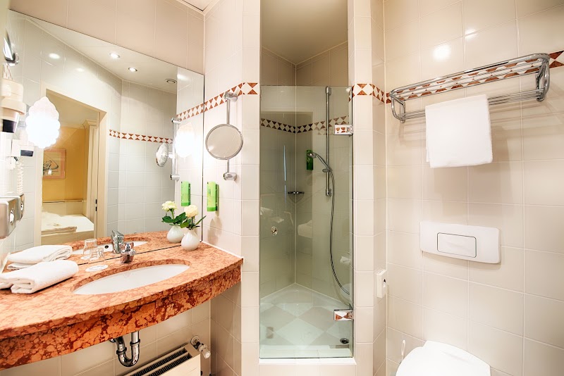 Welcome Hotel Residenzschloss Bamberg - Bamberg - Germany - booked ai