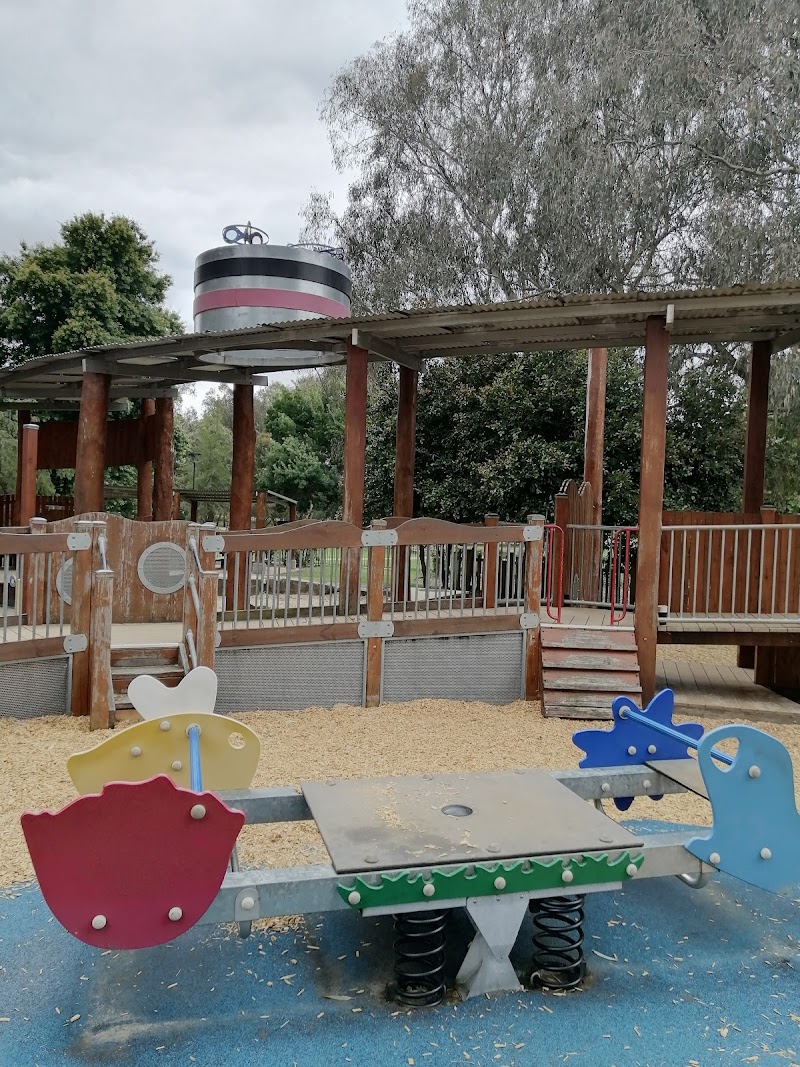 Oddies Creek Park: A Serene Escape in Nature - South Albury - Australia - booked ai