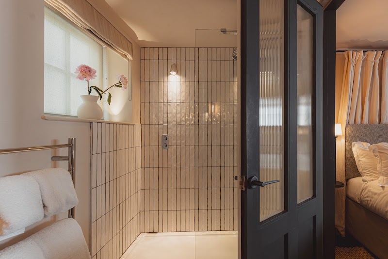 No.15 by GuestHouse, Bath - Bath - UK - booked ai