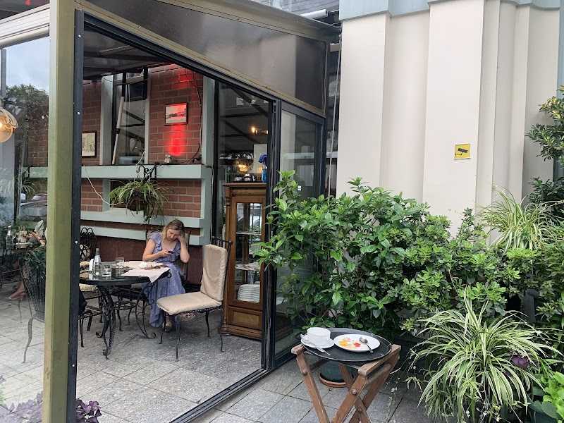 Old Boulevard - Batumi - Georgia - booked ai