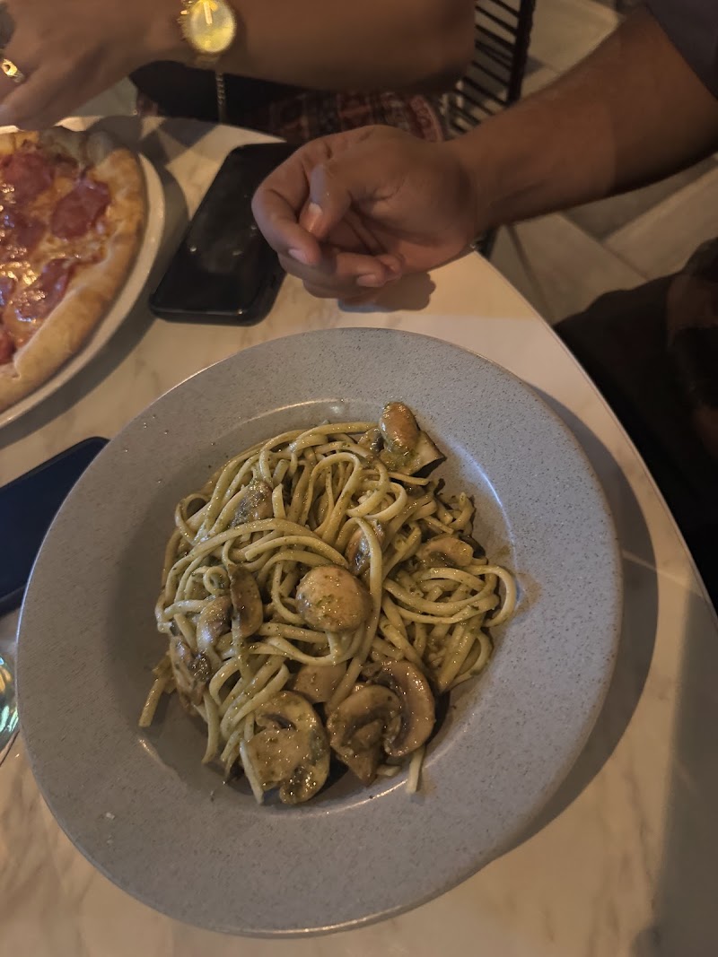 Mailia - Barranquilla - Colombia - booked ai