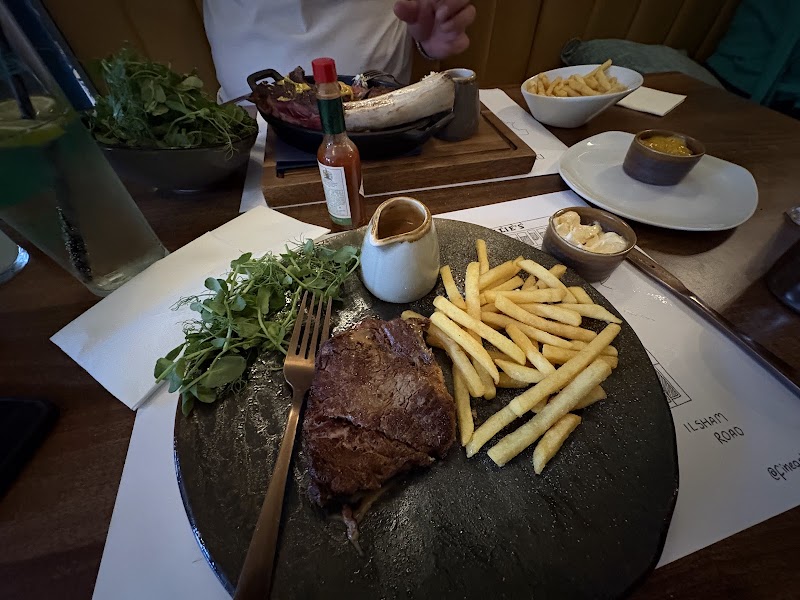 Ollie's - Torquay - UK - booked ai