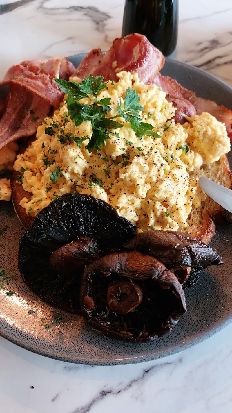 Duck Over Restaurant - Mount Gambier - Australia - booked ai