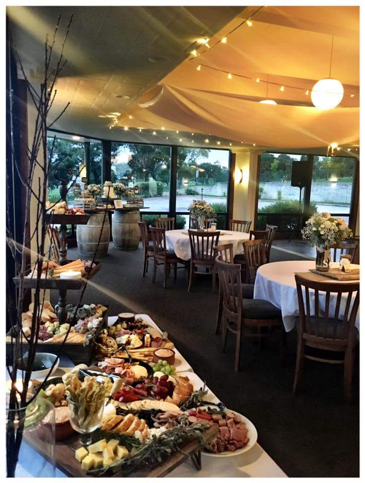 Thyme at The Lakes - Mount Gambier - Australia - booked ai