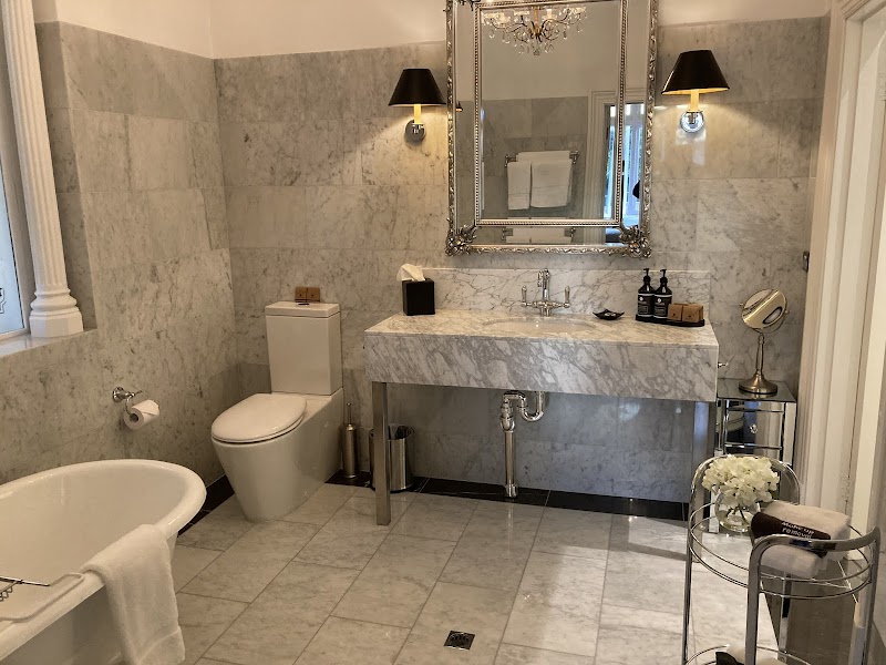 Delgattie Estate Mount Gambier - Mount Gambier - Australia - booked ai