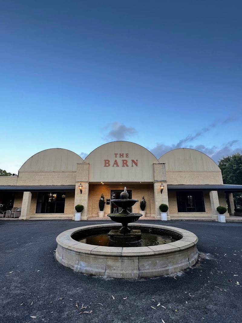 The Barn Accommodation - Ob Flat - Australia - booked ai