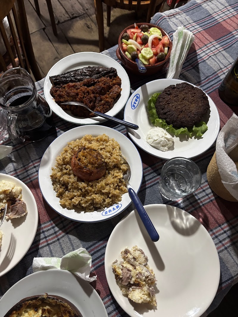 Homemade Food Lili - Berat - Albania - booked ai
