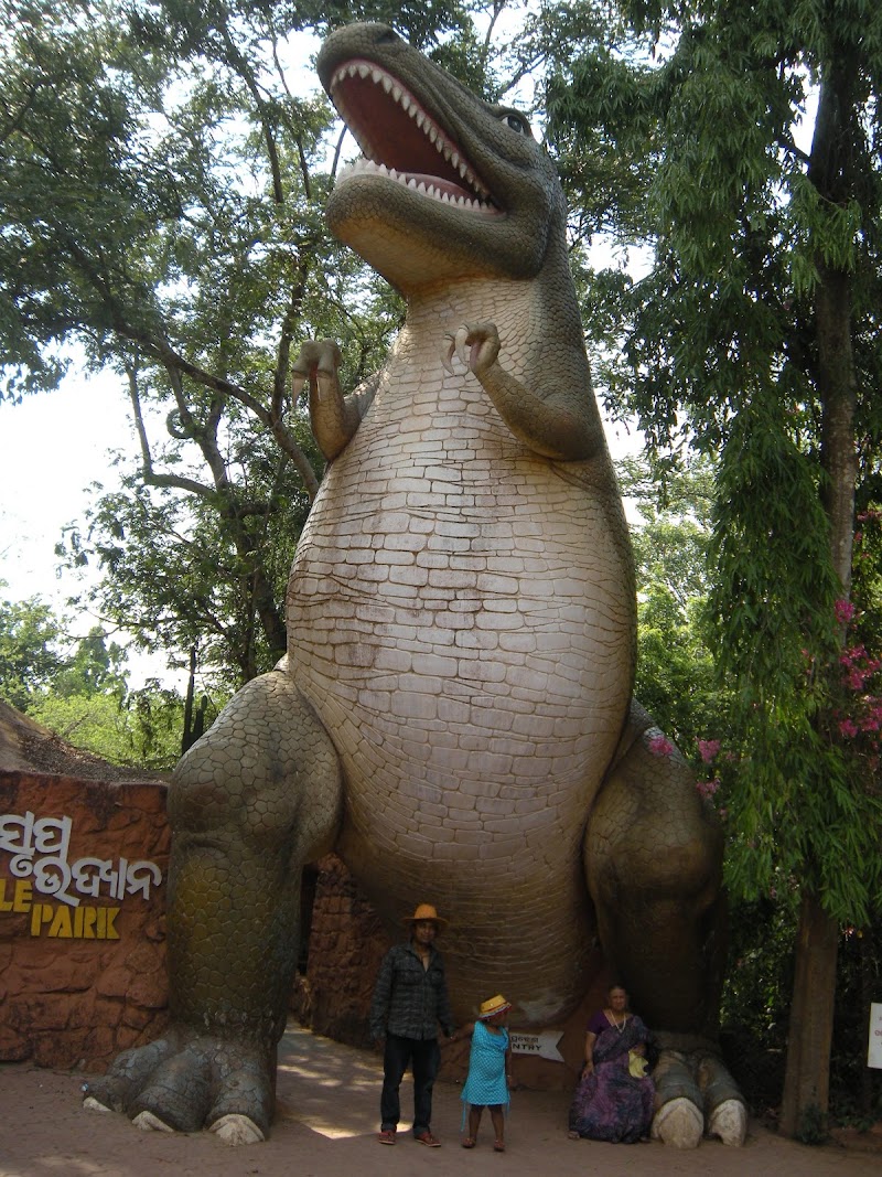 Explore Lingaraj Temple - Bhubaneswar - India - booked ai