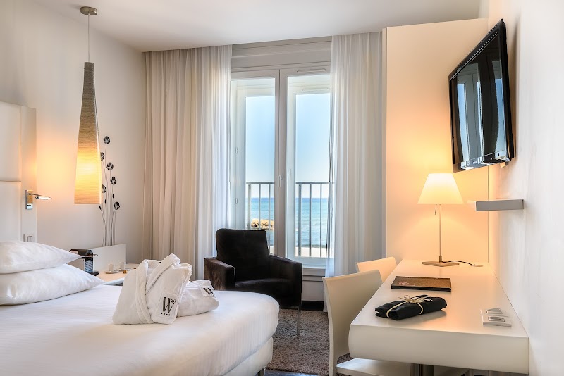 Hotel Le Windsor Biarritz - Biarritz - France - booked ai